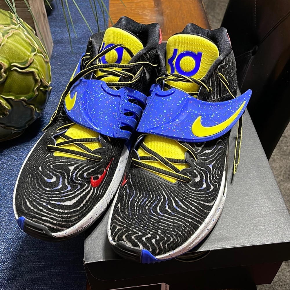 Like new Kevin Durant  KD14 multicolor men’s sneakers